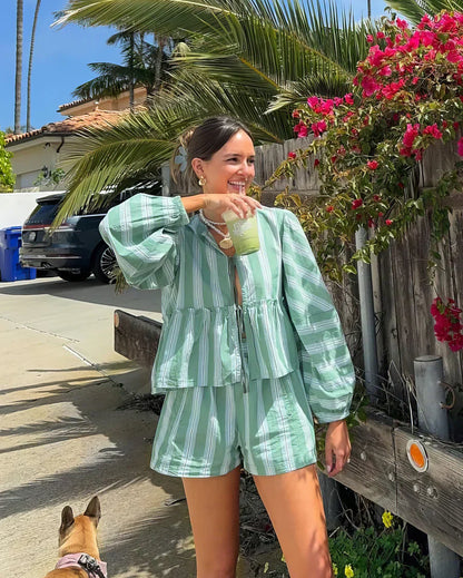 Tera - To-delt Stribet Sommeroutfit